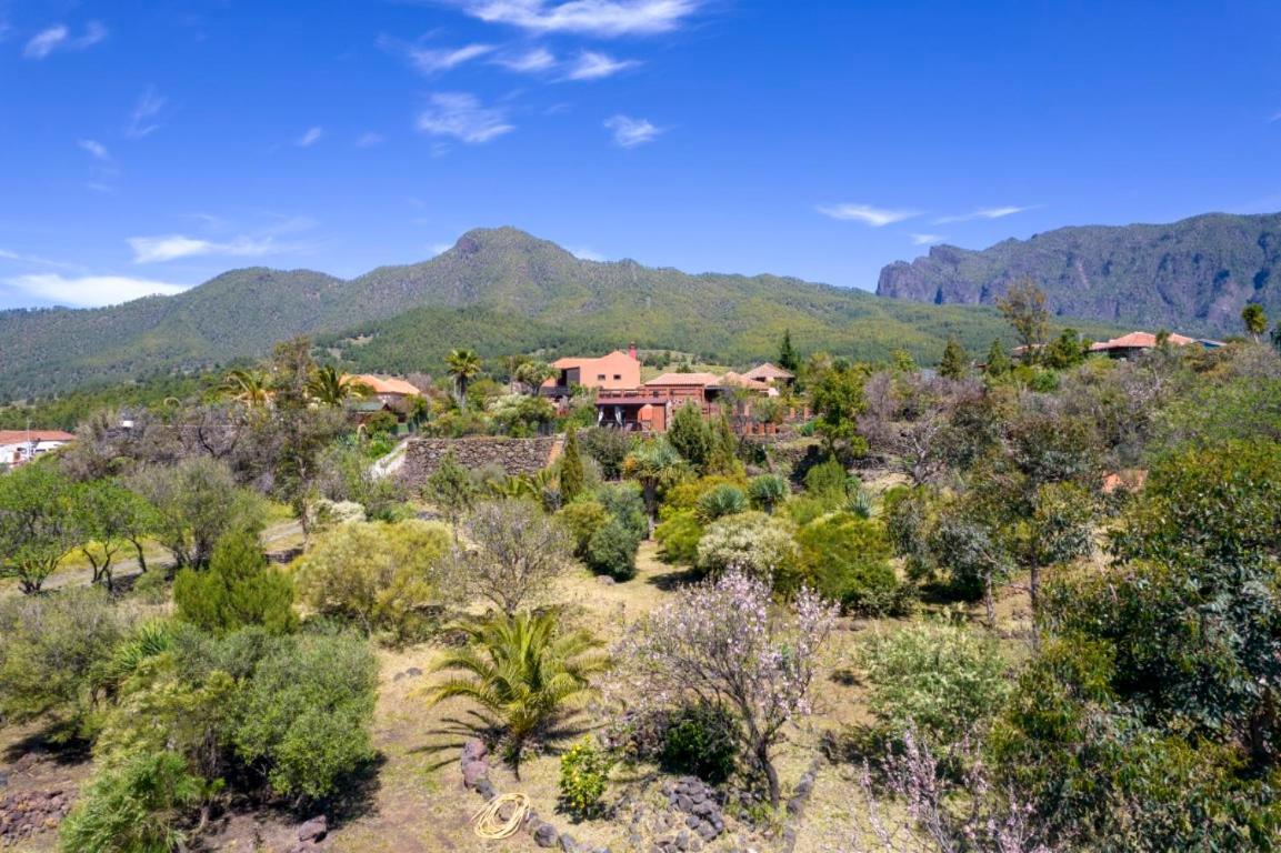 HACIENDA LA CENTENARIA,CASAS RURALES