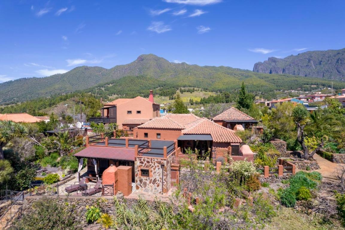 HACIENDA LA CENTENARIA,CASAS RURALES