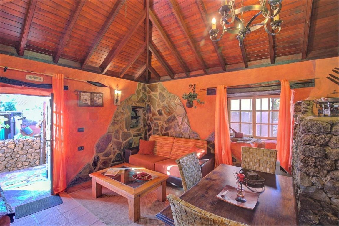HACIENDA LA CENTENARIA,CASAS RURALES