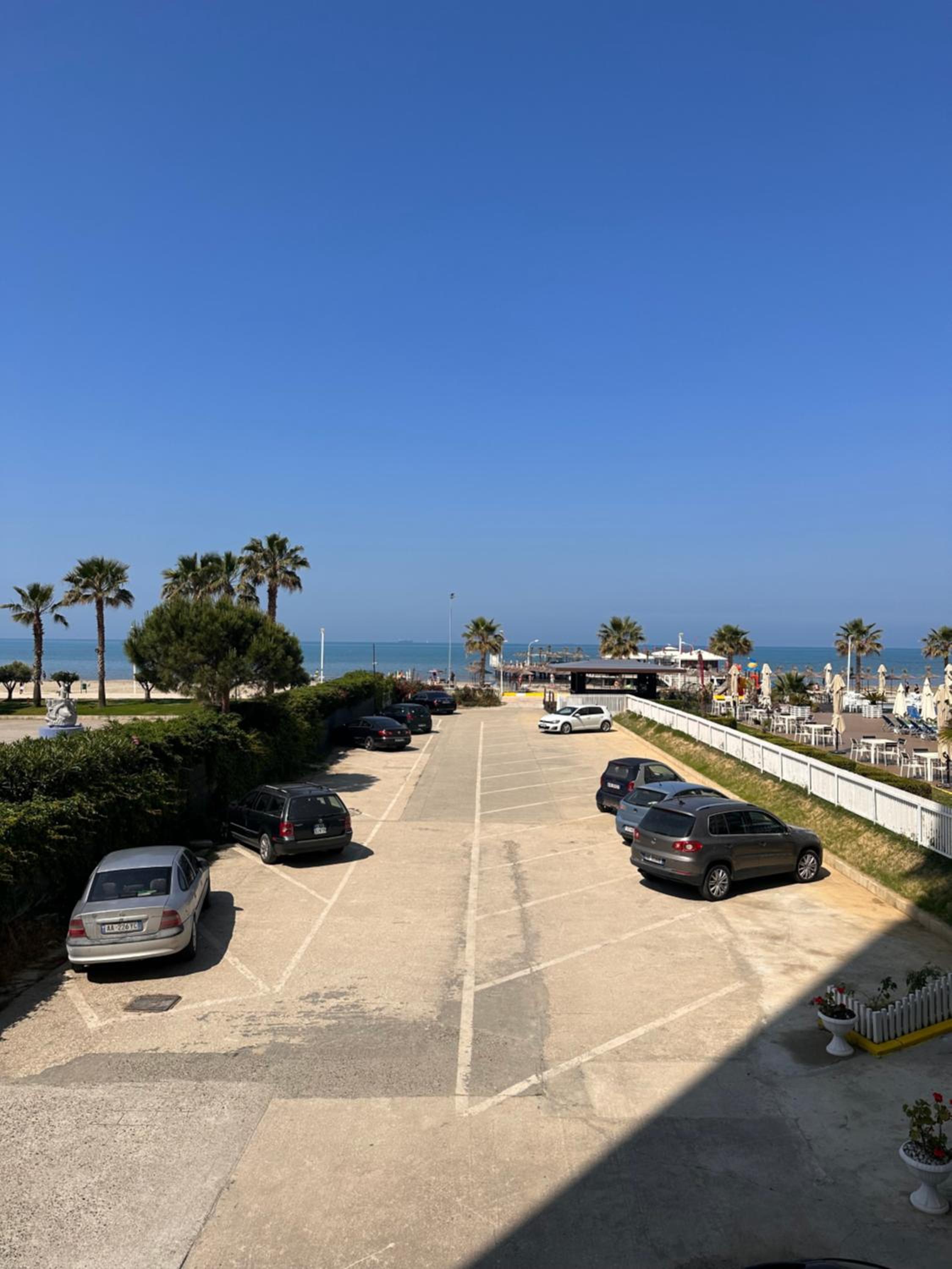 Regatta Seaview Apartment 306