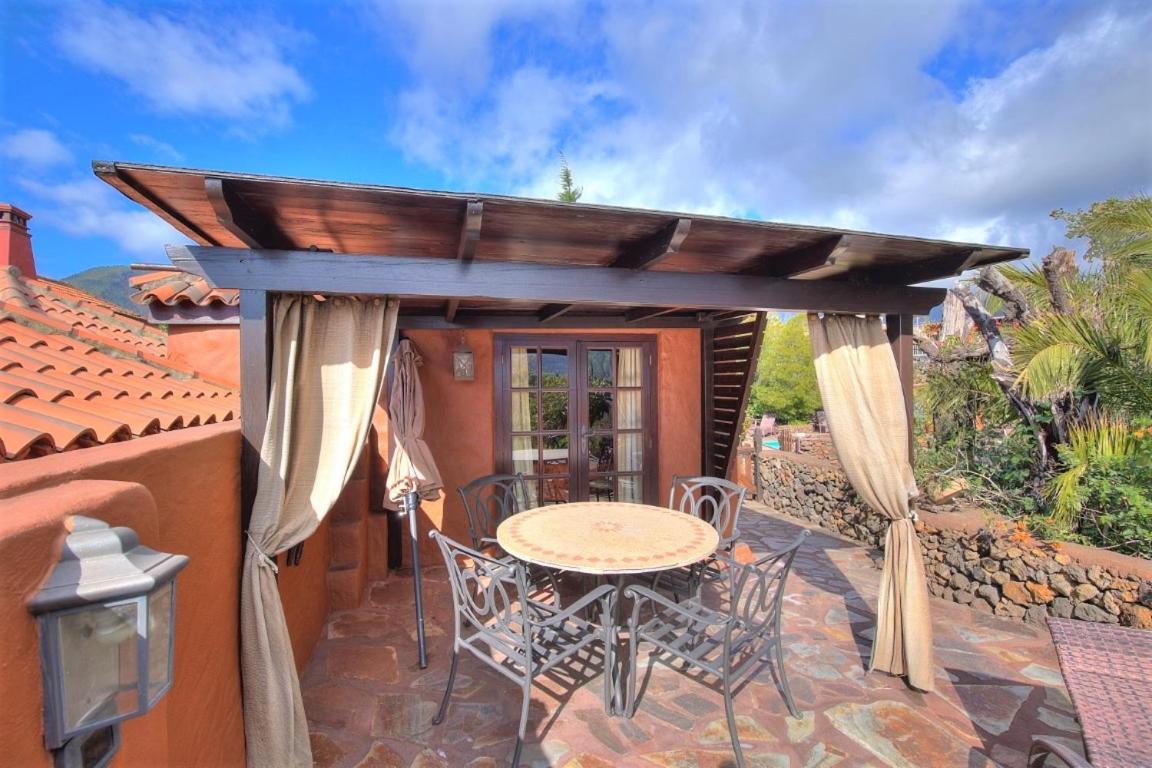 HACIENDA LA CENTENARIA,CASAS RURALES