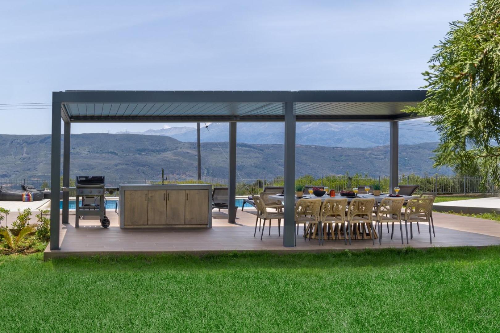 SeaSilia Luxury Villa