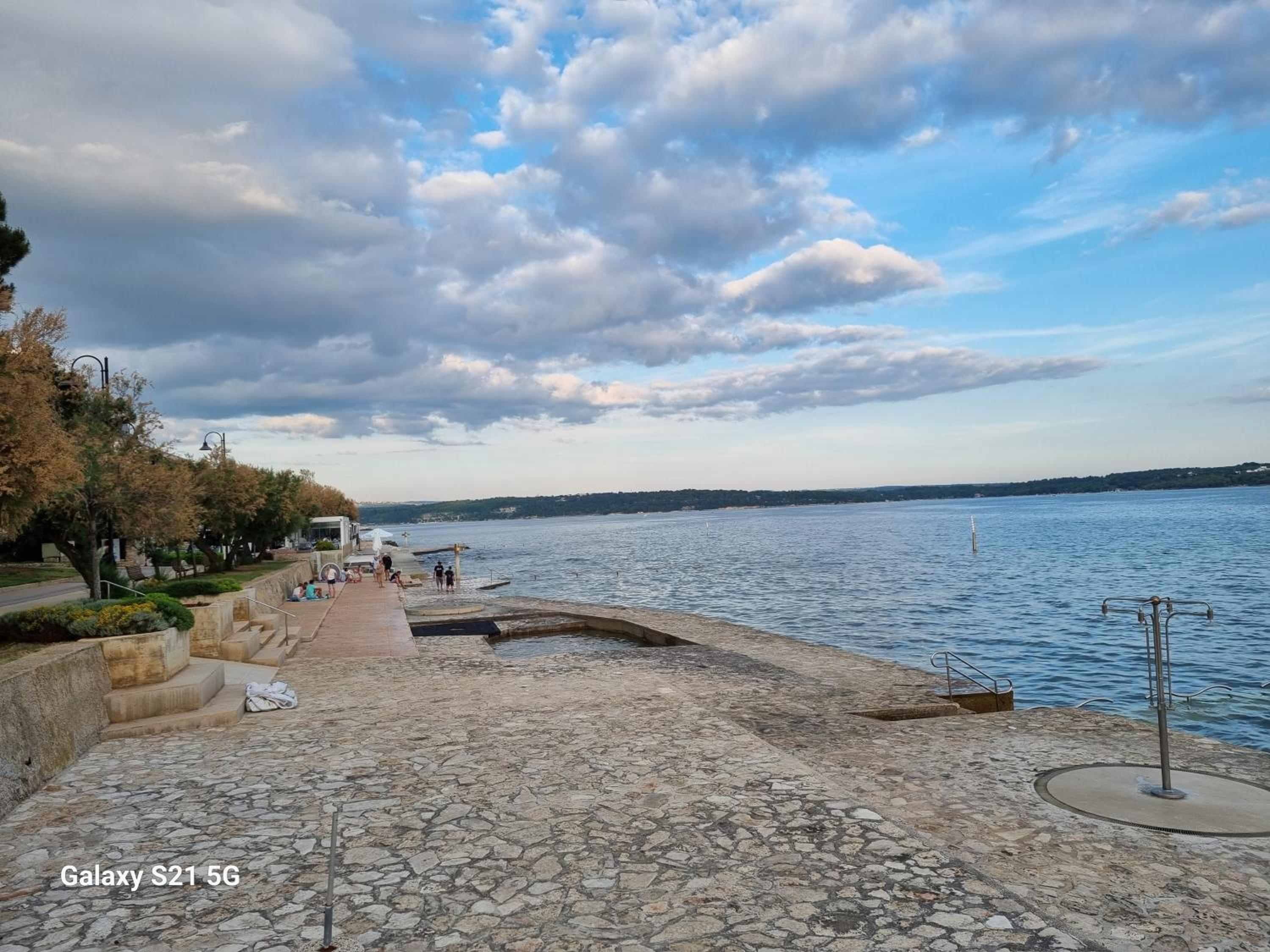 Apartment Rivarela BLU - newly renovated and top location near sea view 3