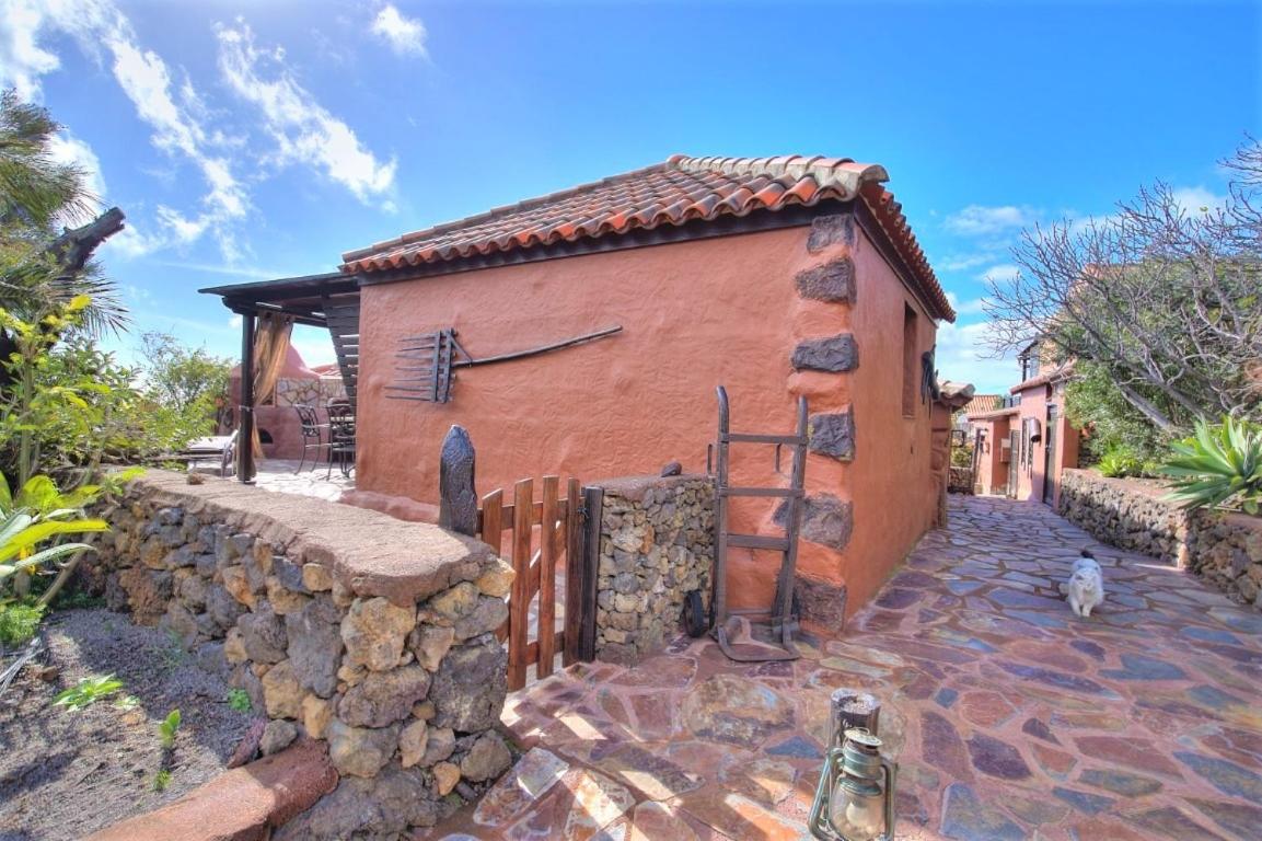 HACIENDA LA CENTENARIA,CASAS RURALES