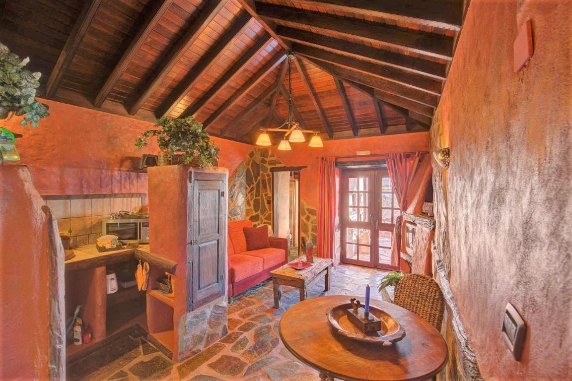 HACIENDA LA CENTENARIA,CASAS RURALES
