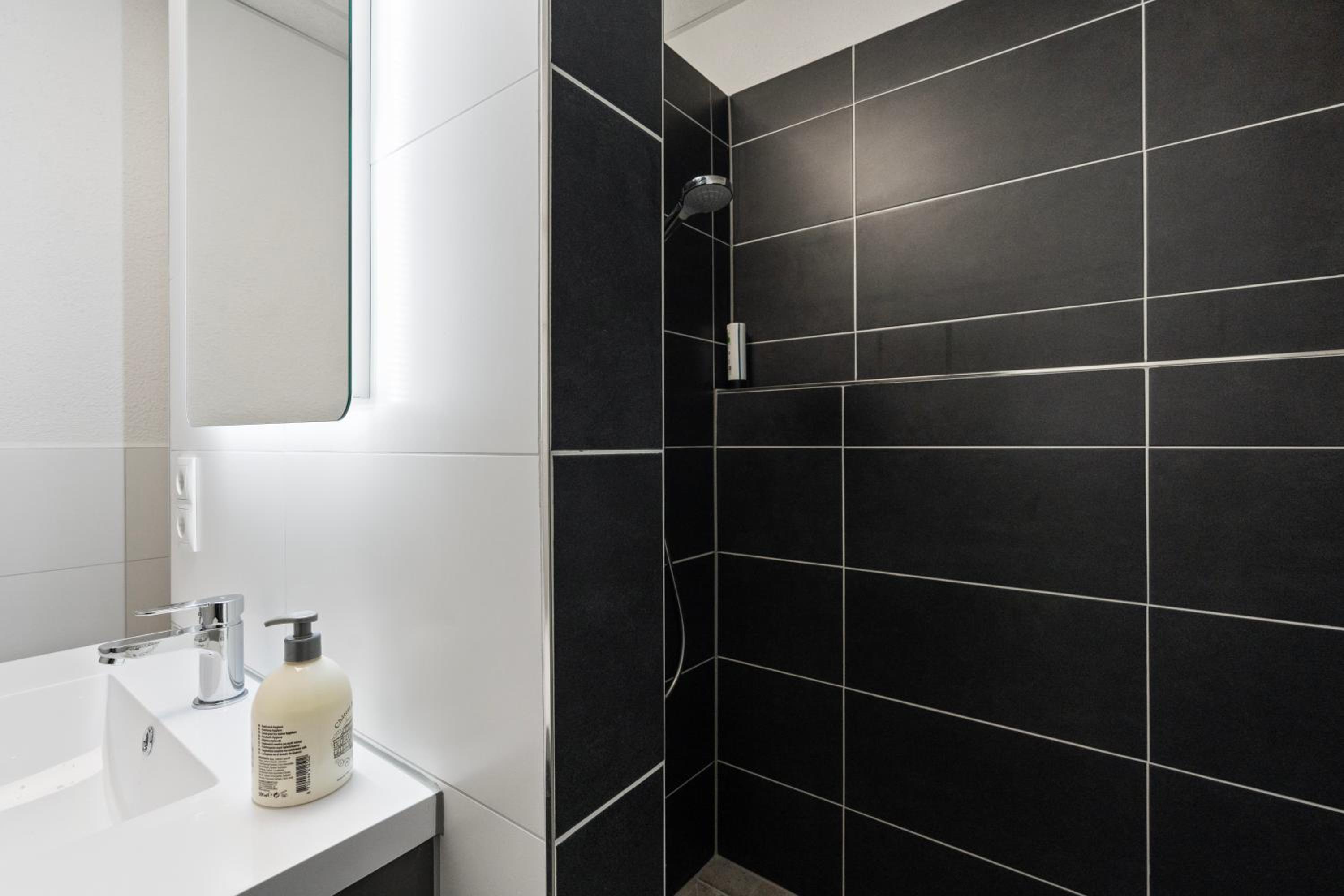 Ferien & Business Apartments Hotel Adler