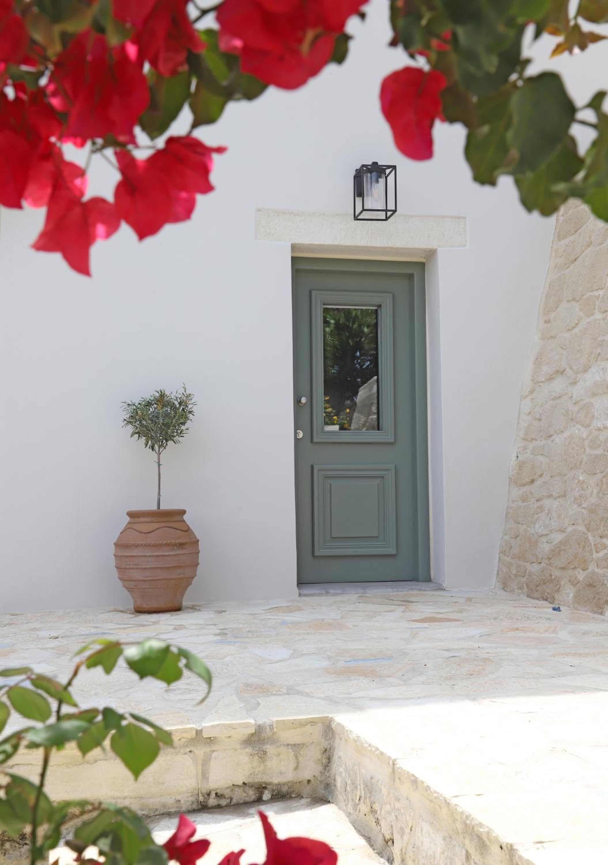 Amvikas suites-Sitia, by Comfortbnb