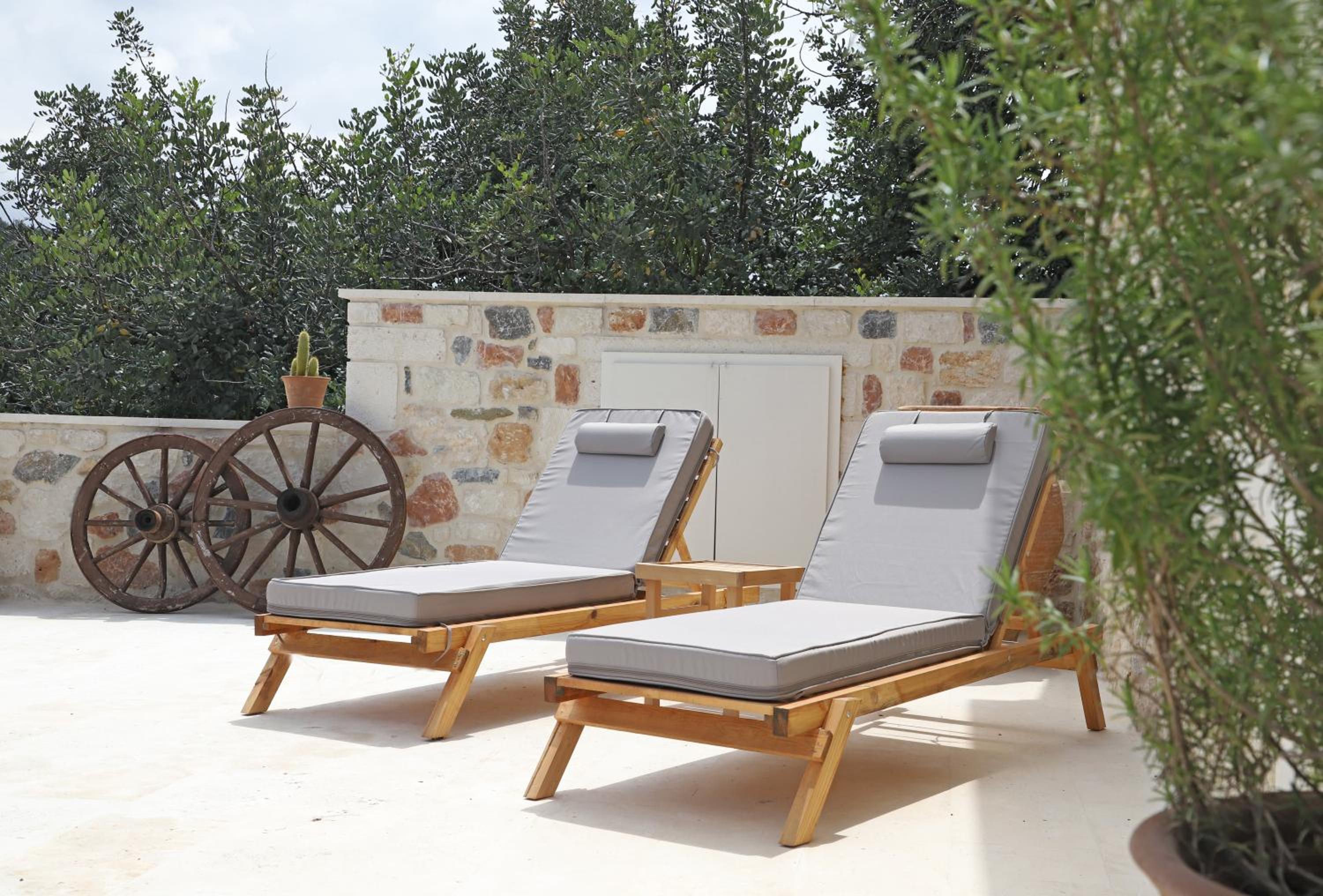 Amvikas suites-Sitia, by Comfortbnb