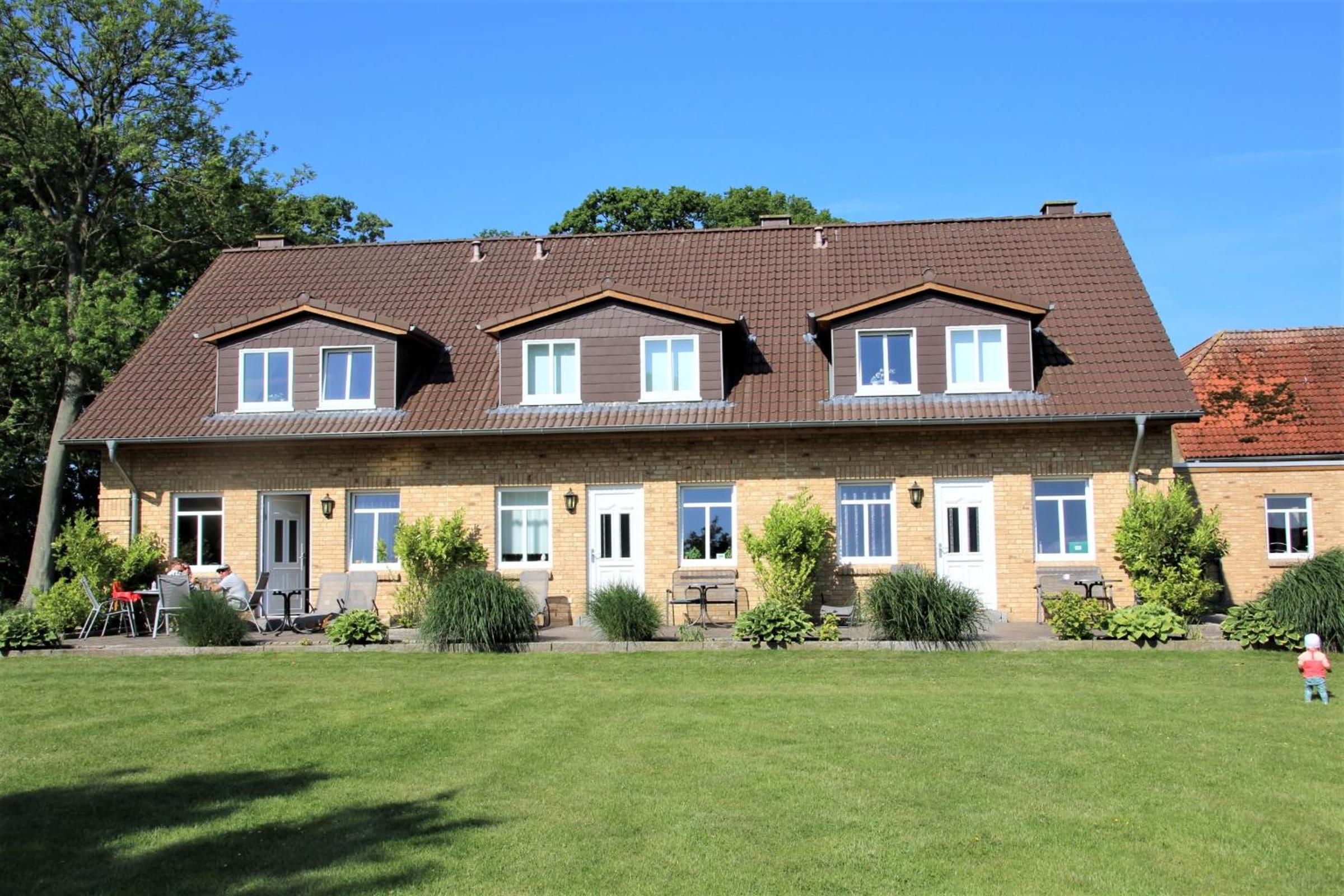 Wiesenhaus 3