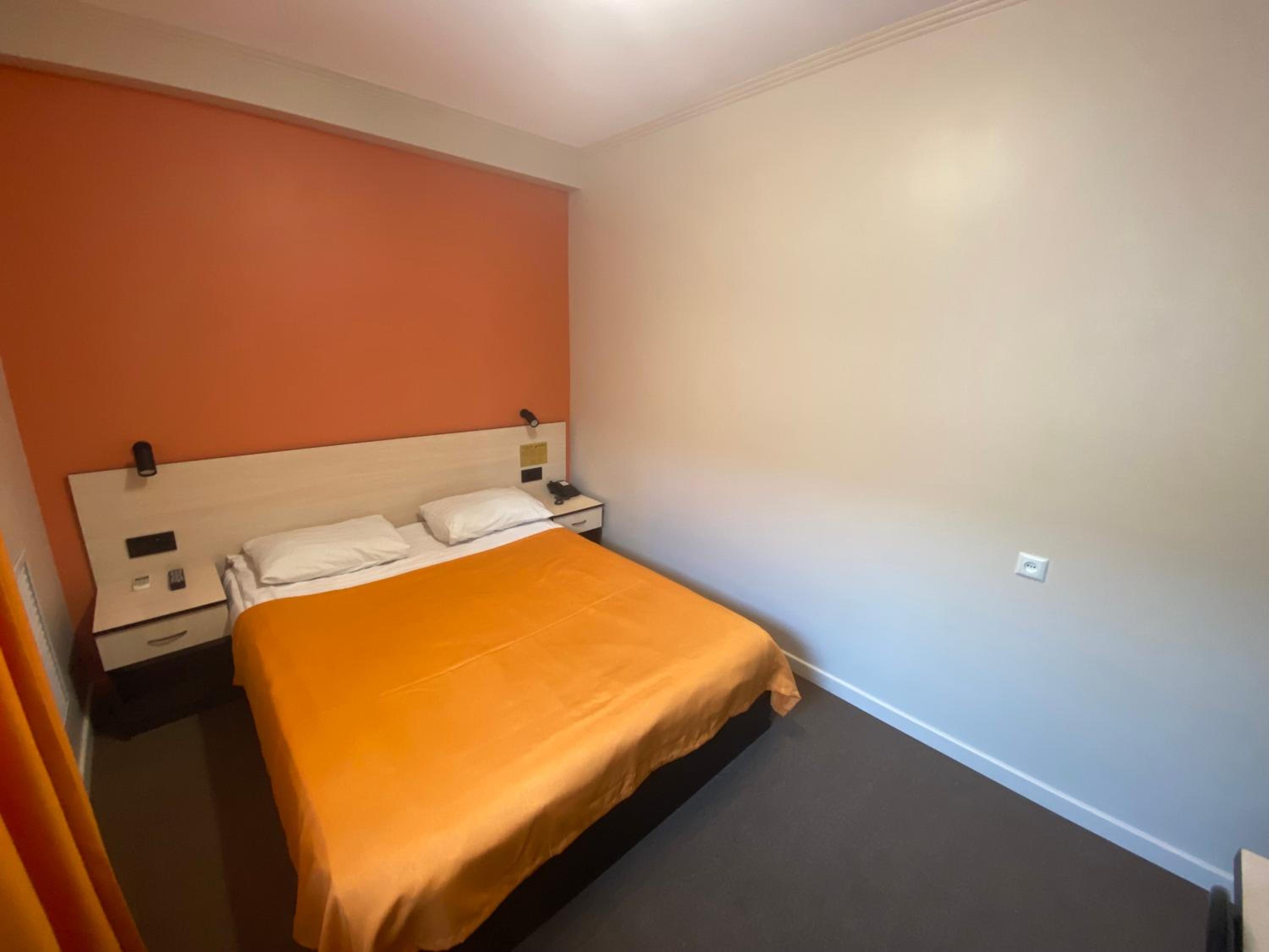 Ulpan Mini Hotel — photo 16