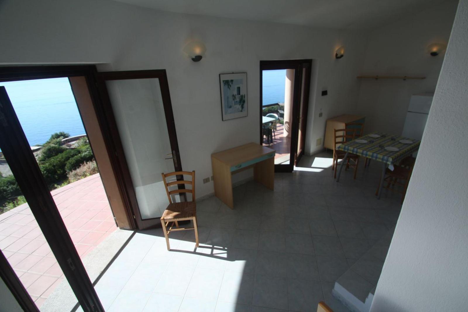 Villino Lu Ciuoni with nice sea view view 4
