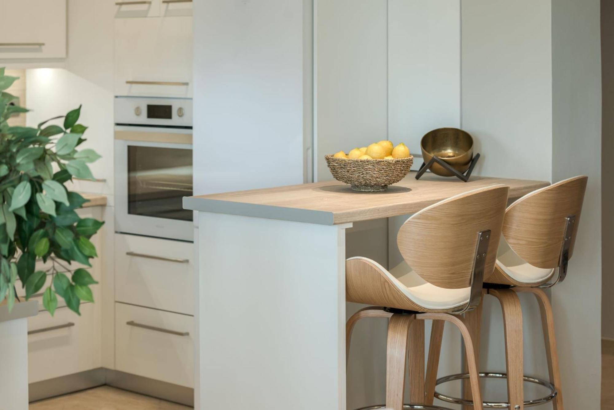 Diogia Luxury Apartment- Comfort & Elegance, by ZanteWize view 5