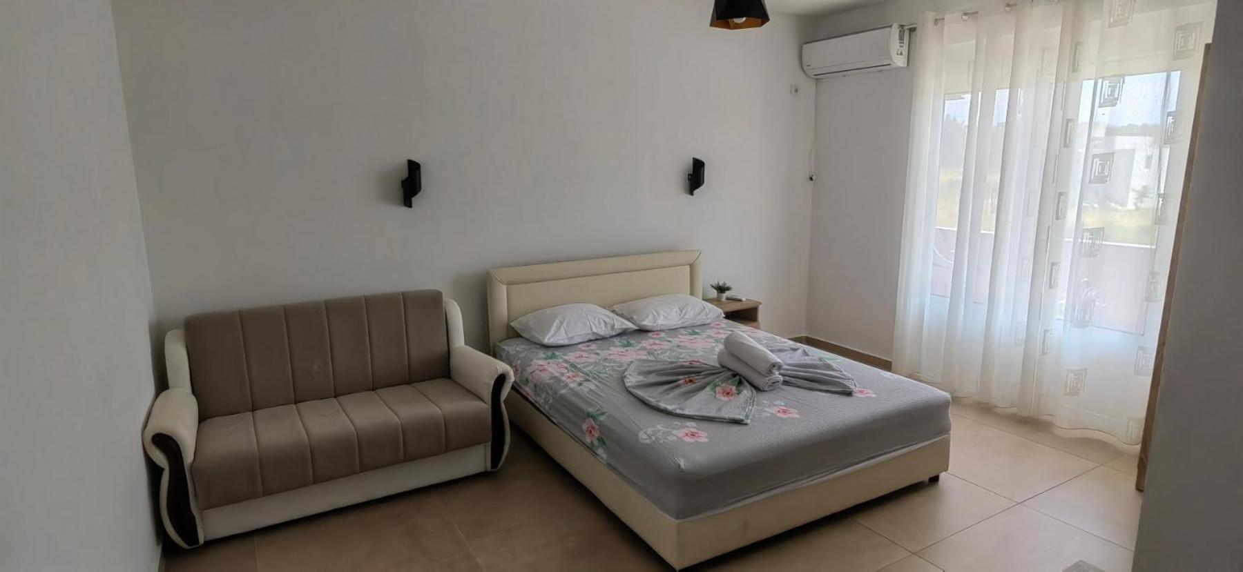 Nika Apartments