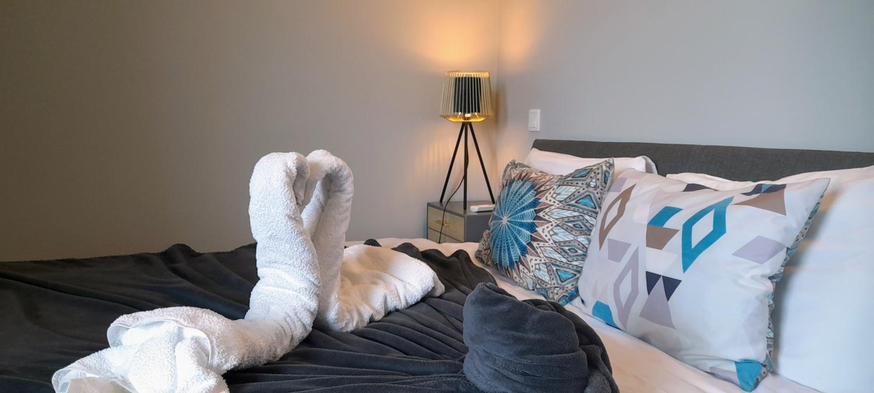 White Design Apartment view 3