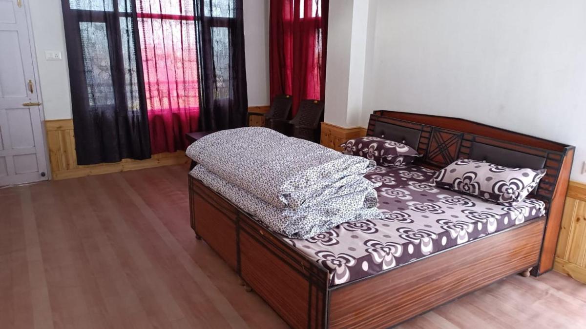Shanti Jungle cottage view 4
