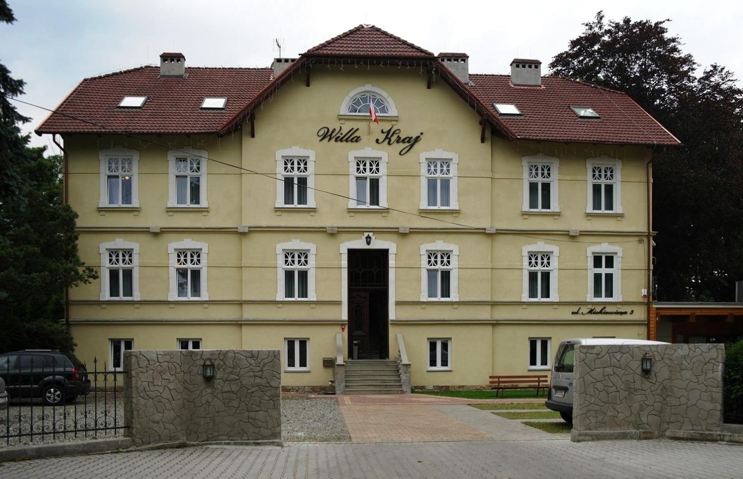 Photo 8