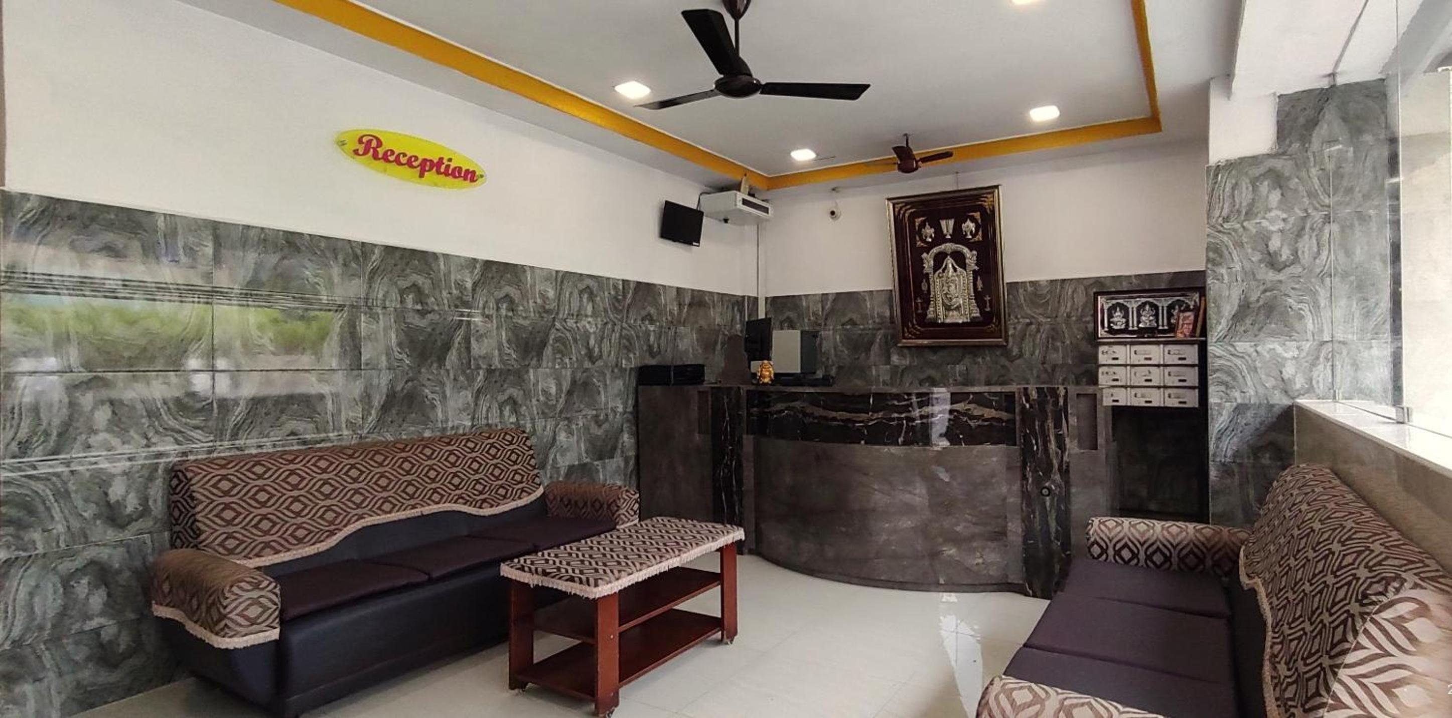 Sarovara Deluxe Rooms