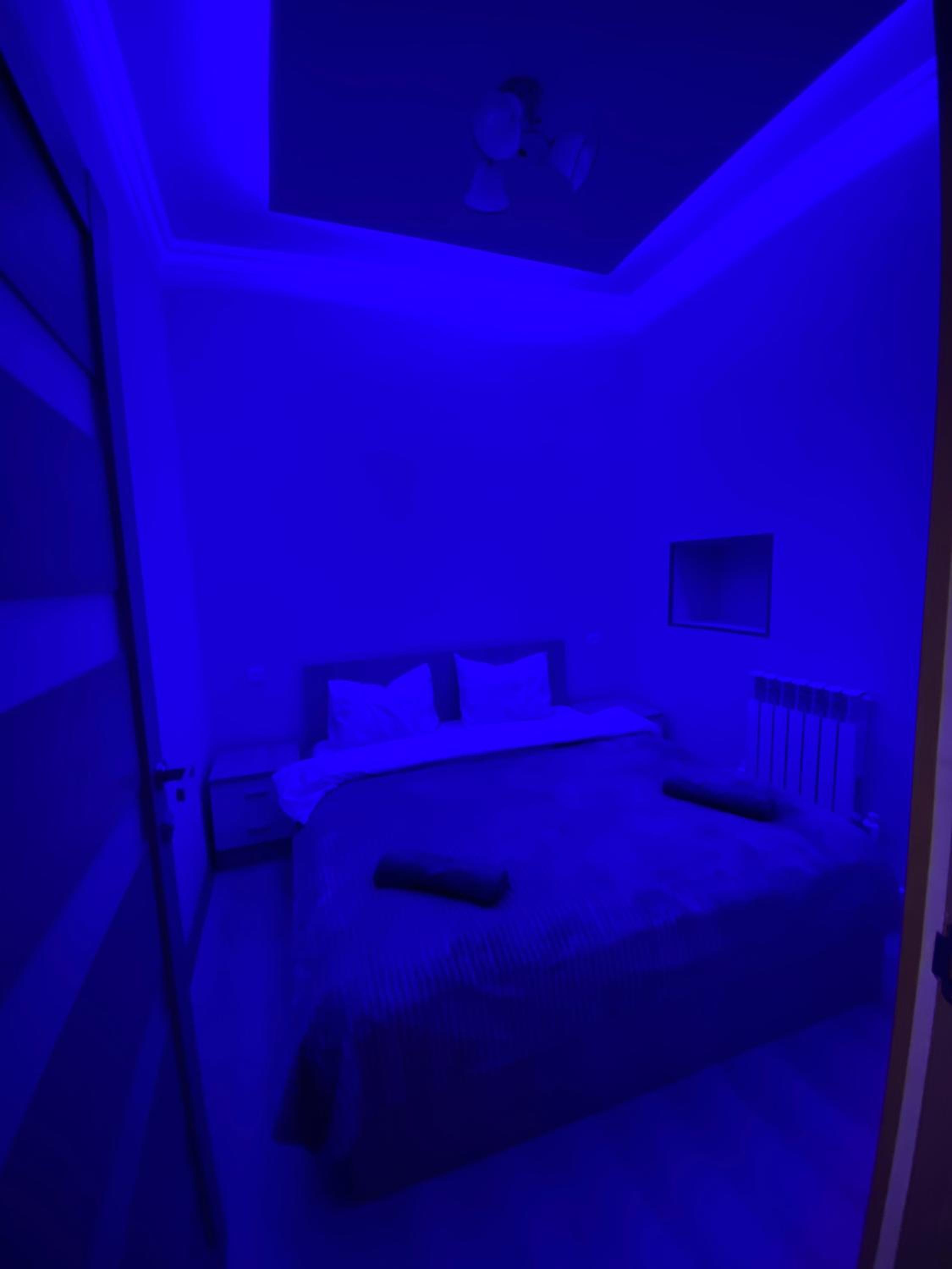 KosMos Guest House