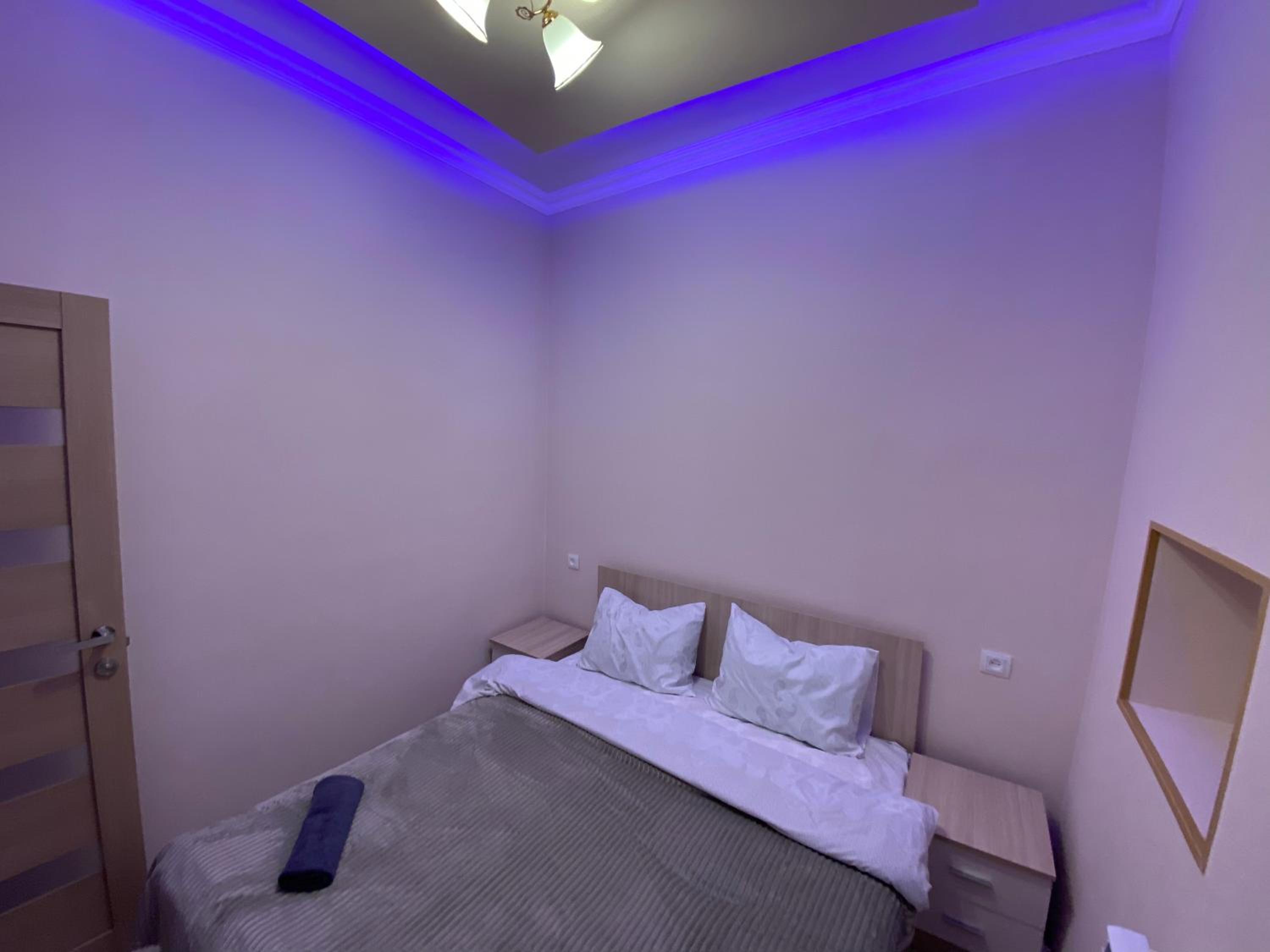 KosMos Guest House