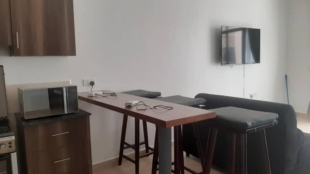 Furnished Apartment at Pearl Marina view 2