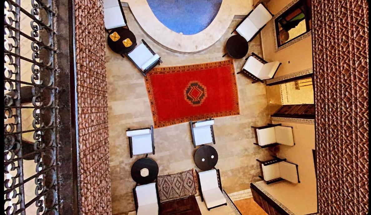 lounge