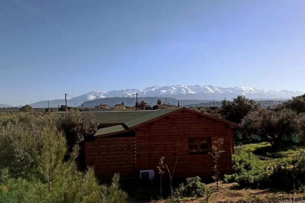 Oikos Wooden Retreat