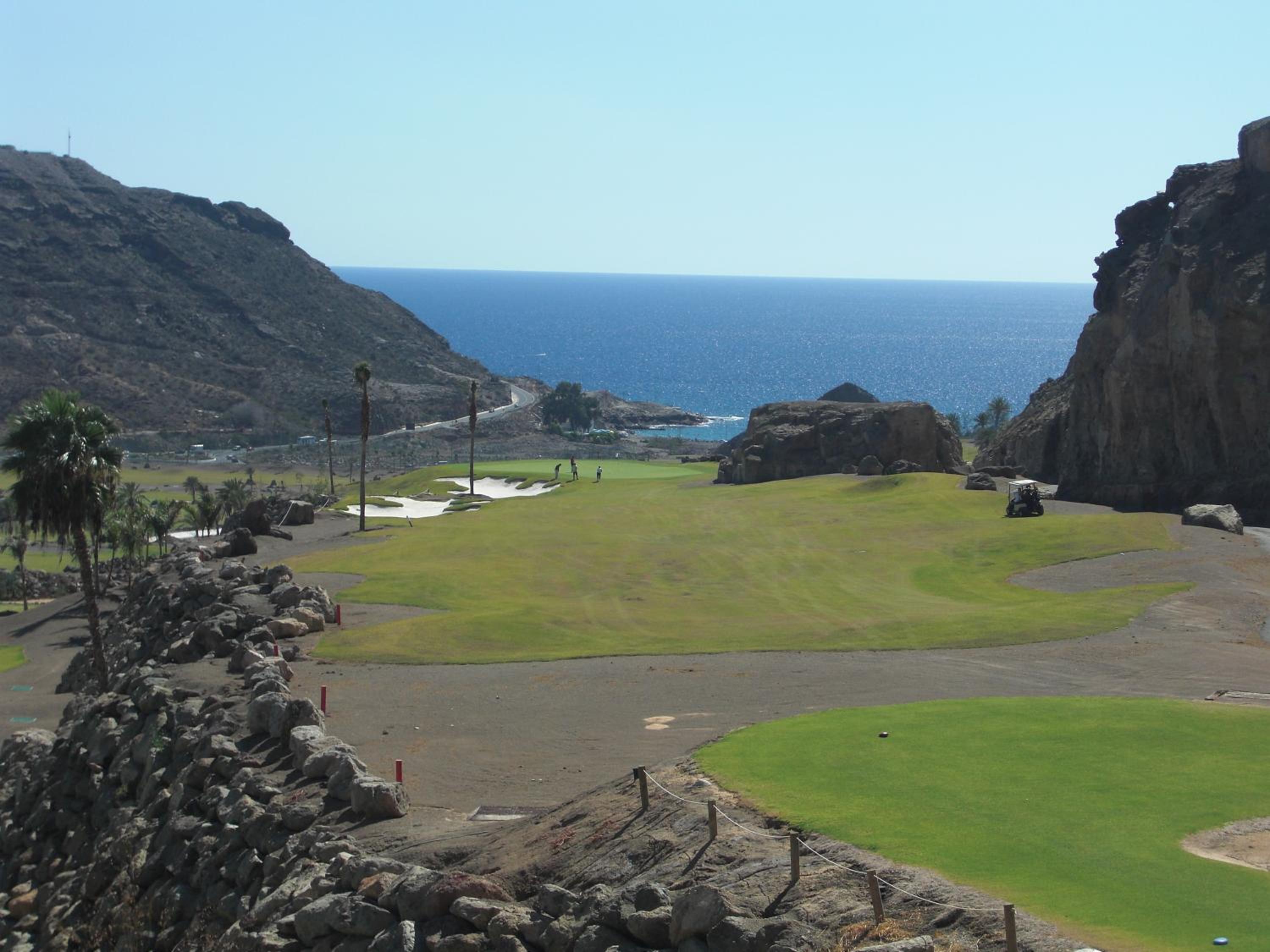 ANFI TOPAZ VILLA TAURO GOLF & BEACH 3 bedrooms 4 bathrooms private pool view 4