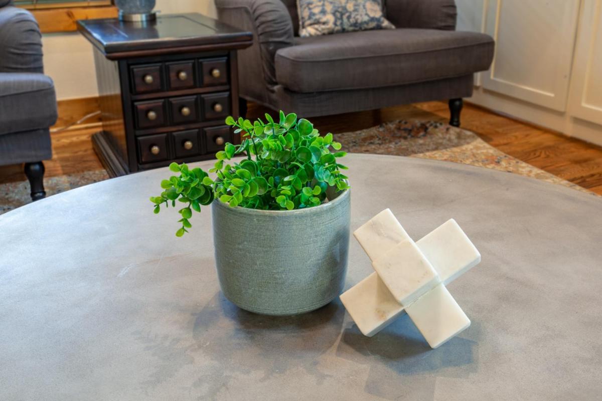The Peaceful Perch Fireplace Community Amenities