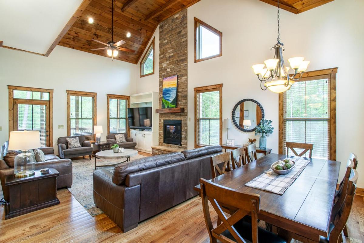 The Peaceful Perch Fireplace Community Amenities