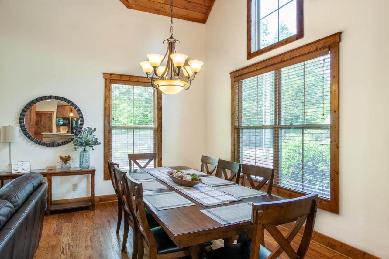 The Peaceful Perch Fireplace Community Amenities