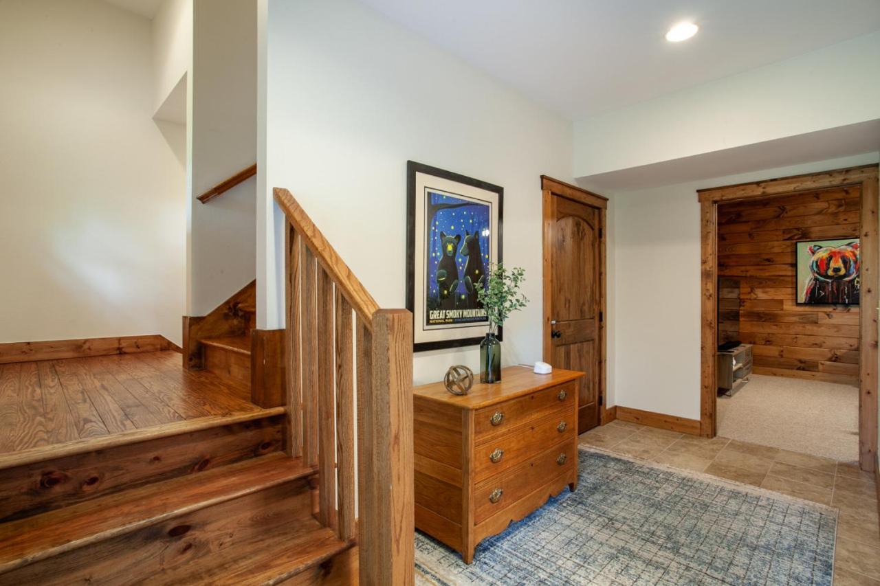 The Peaceful Perch Fireplace Community Amenities