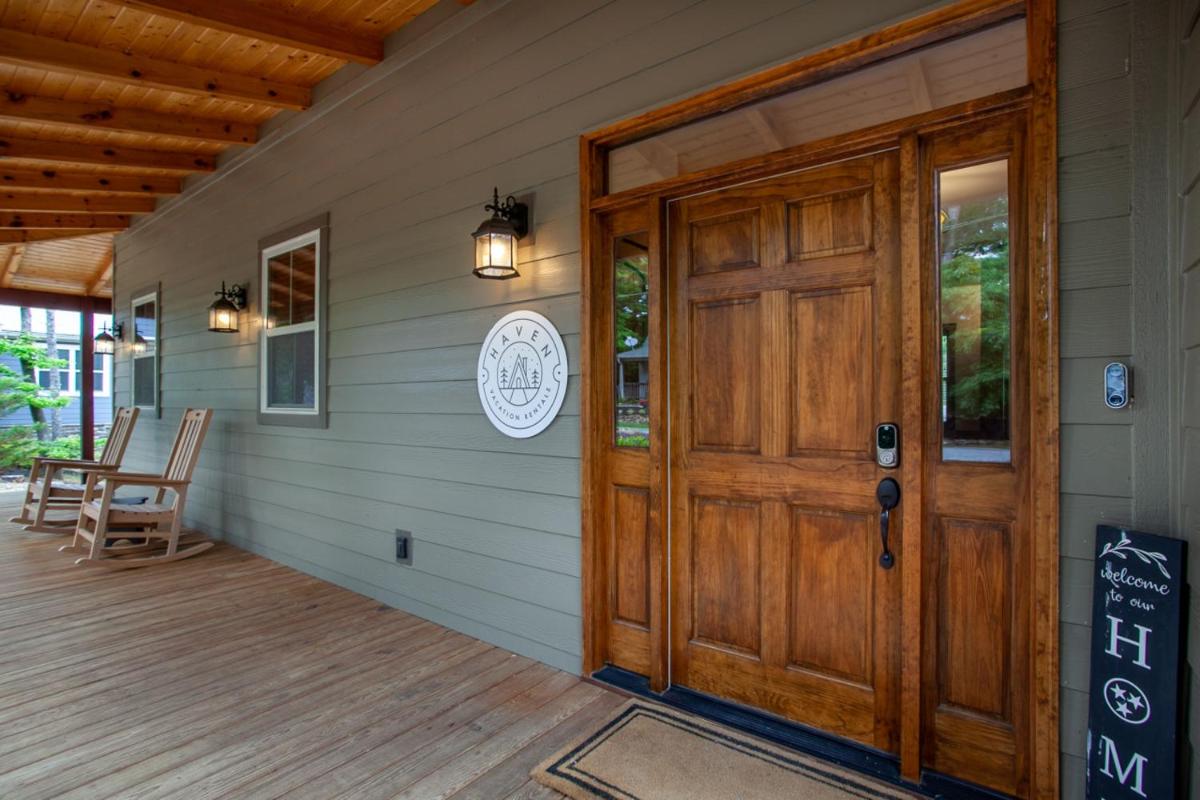 The Peaceful Perch Fireplace Community Amenities