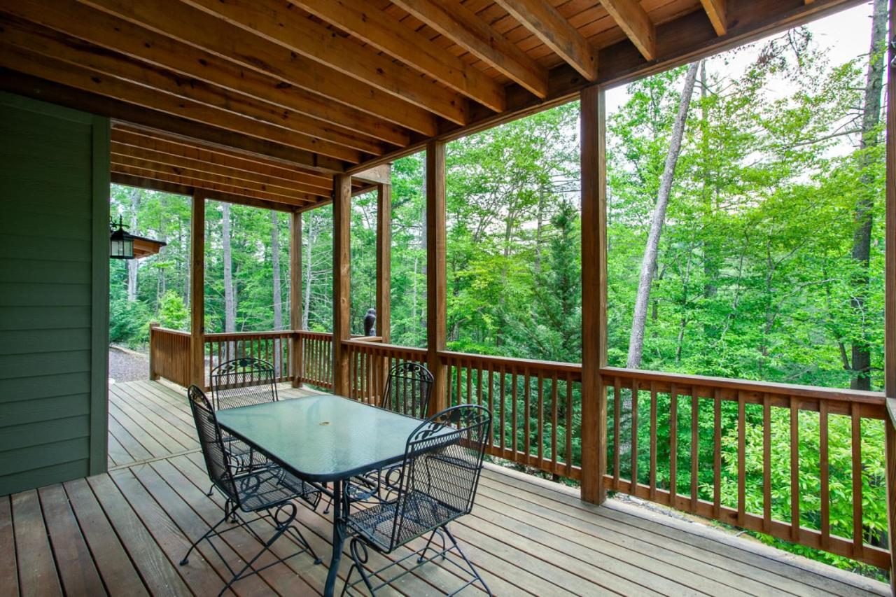 The Peaceful Perch Fireplace Community Amenities