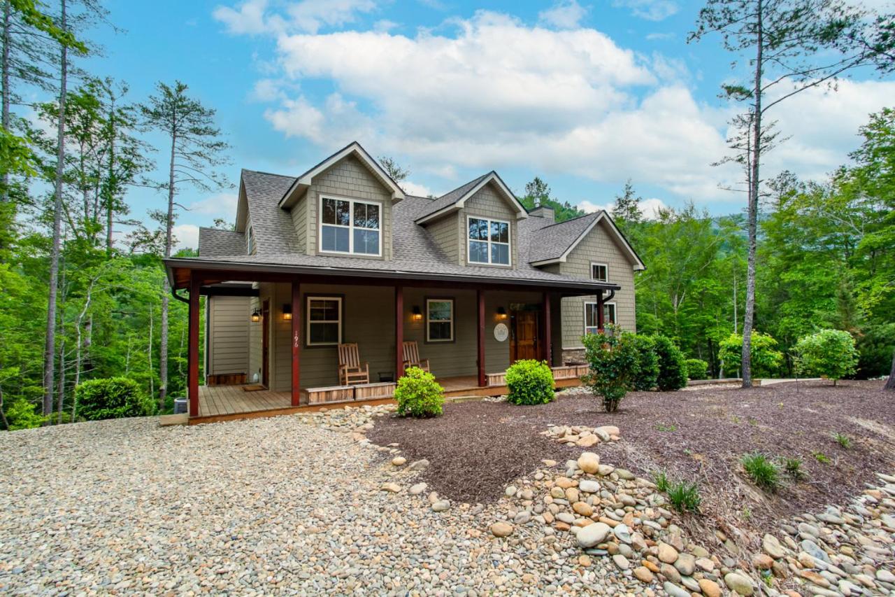 The Peaceful Perch Fireplace Community Amenities