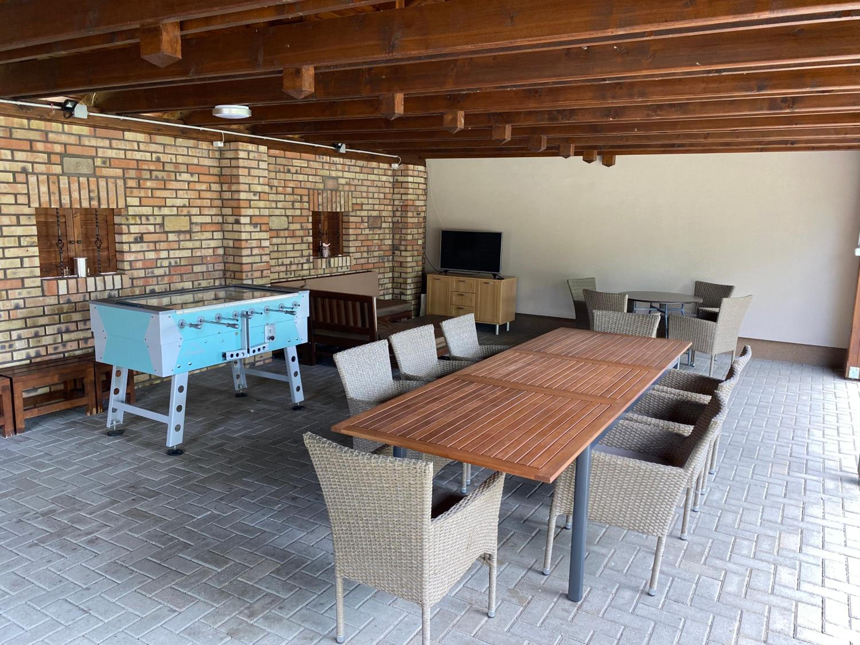 Riviéra Apartmanok view 3