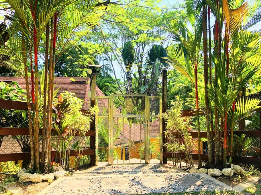 Villa del Idaan view 2