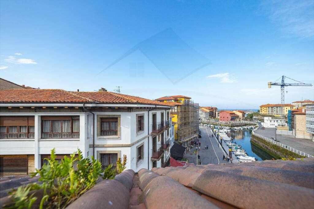 ÁticoLlanes Suites