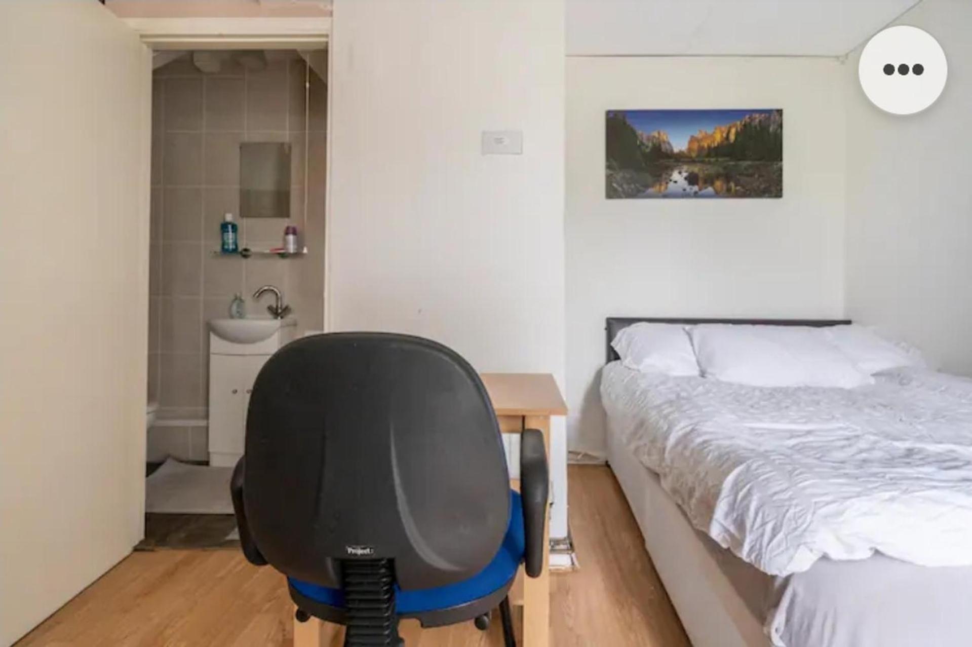 Medway luxury Retreat free parking free wi-fi view 5