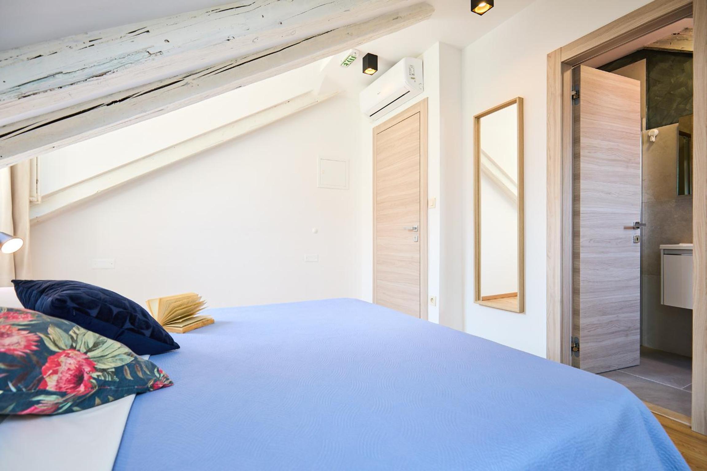 Boutique Garden Rooms