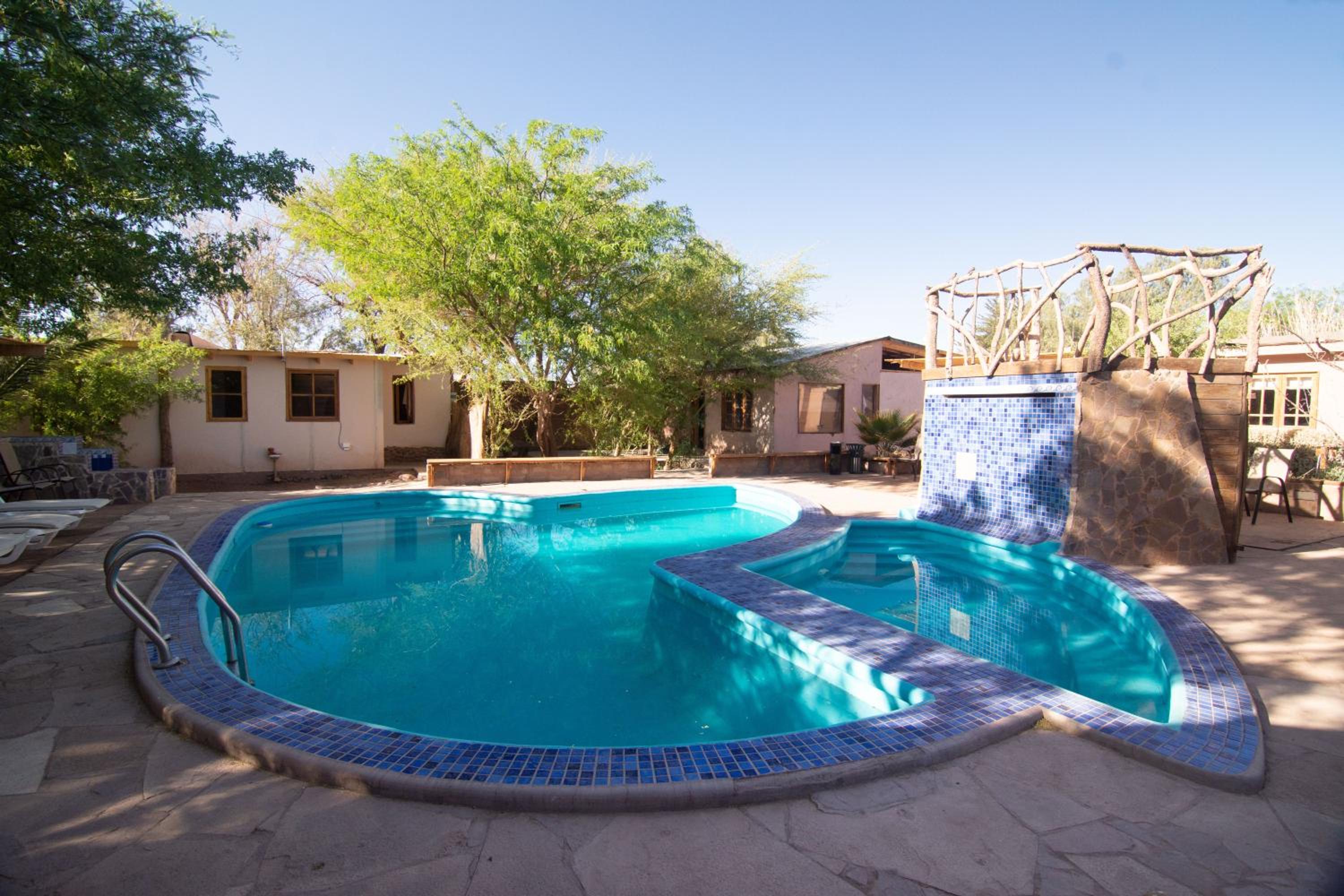 Hotel-Camping Takha Takha