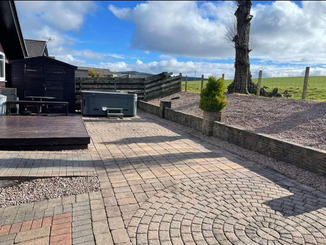 Cairnyard Lodges - Woodside view 5