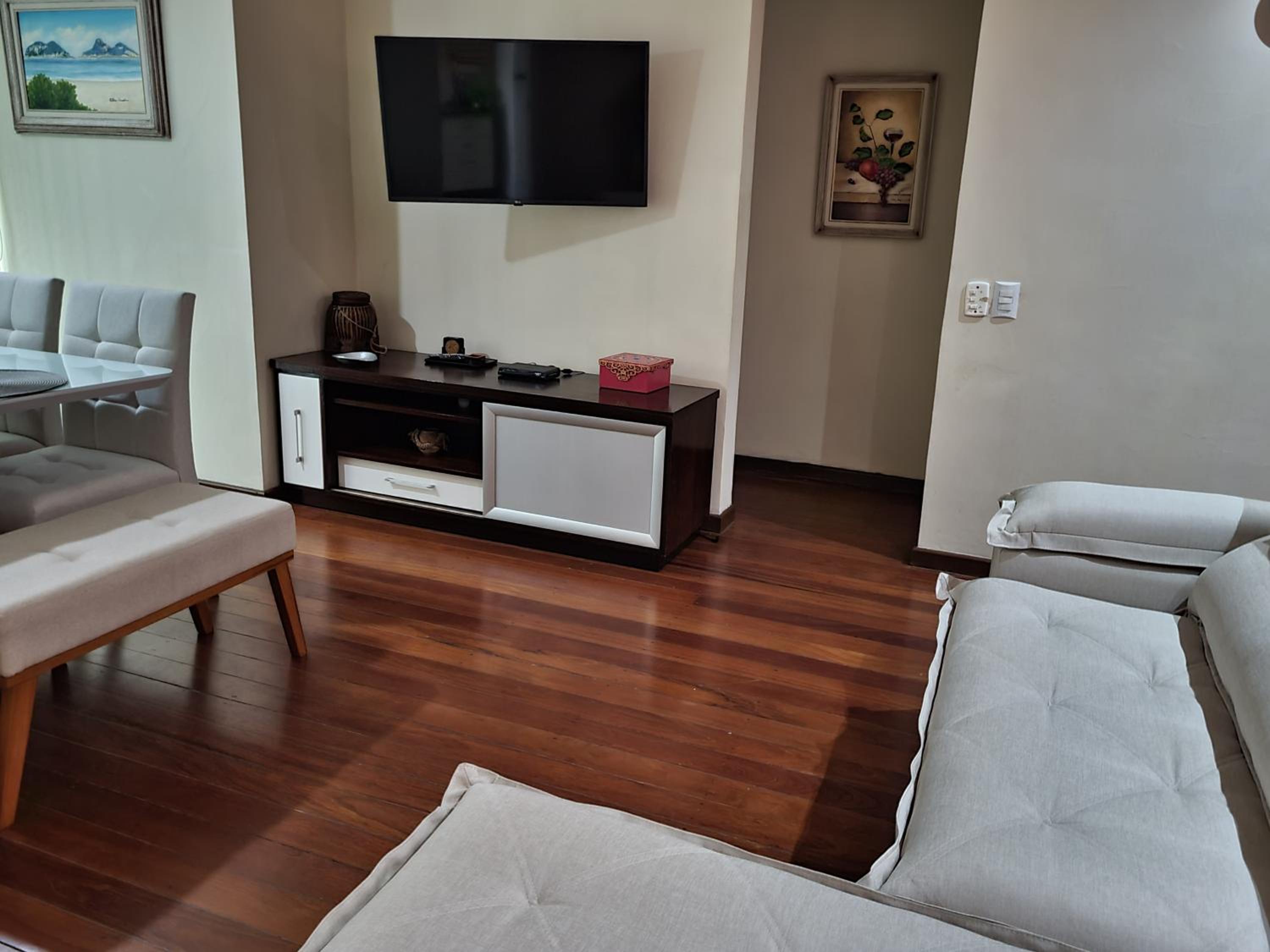 Apartamento beira-mar posto 5 Barra da Tijuca