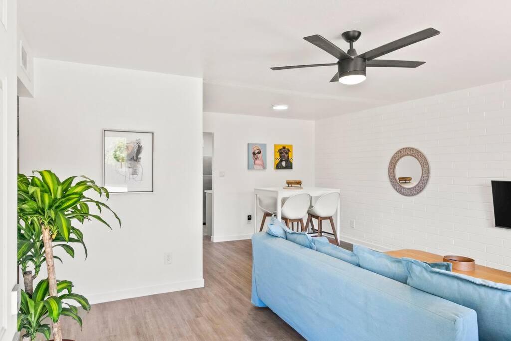 Lovely 1-bedroom condo in Biltmore - Parking view 5