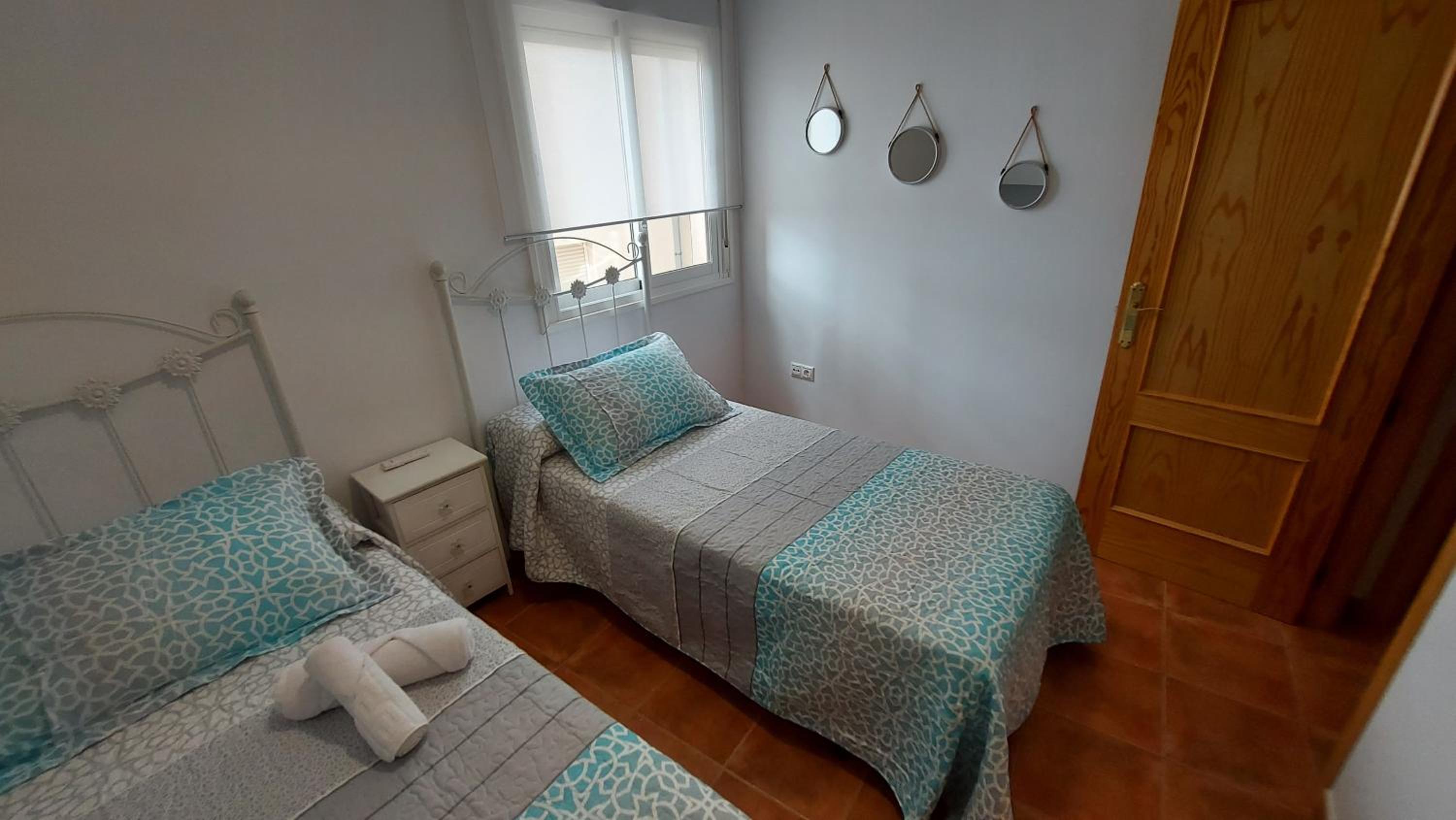 Apartamento con vistas a la piscina y al castillo templario