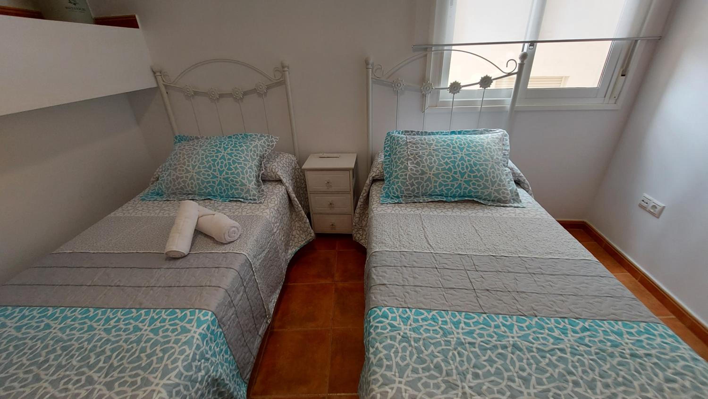 Apartamento con vistas a la piscina y al castillo templario