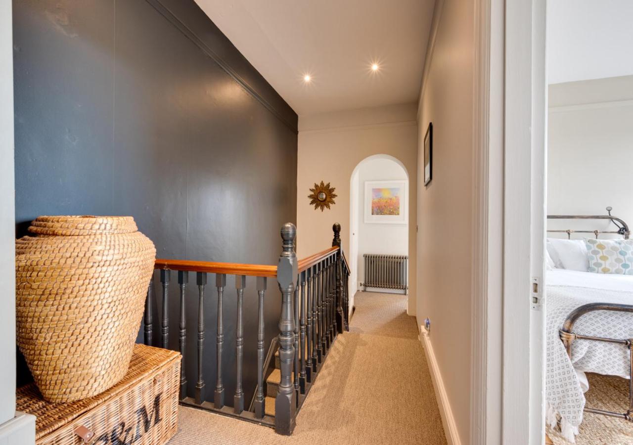 5 Bed in Walberswick oc-tww view 3