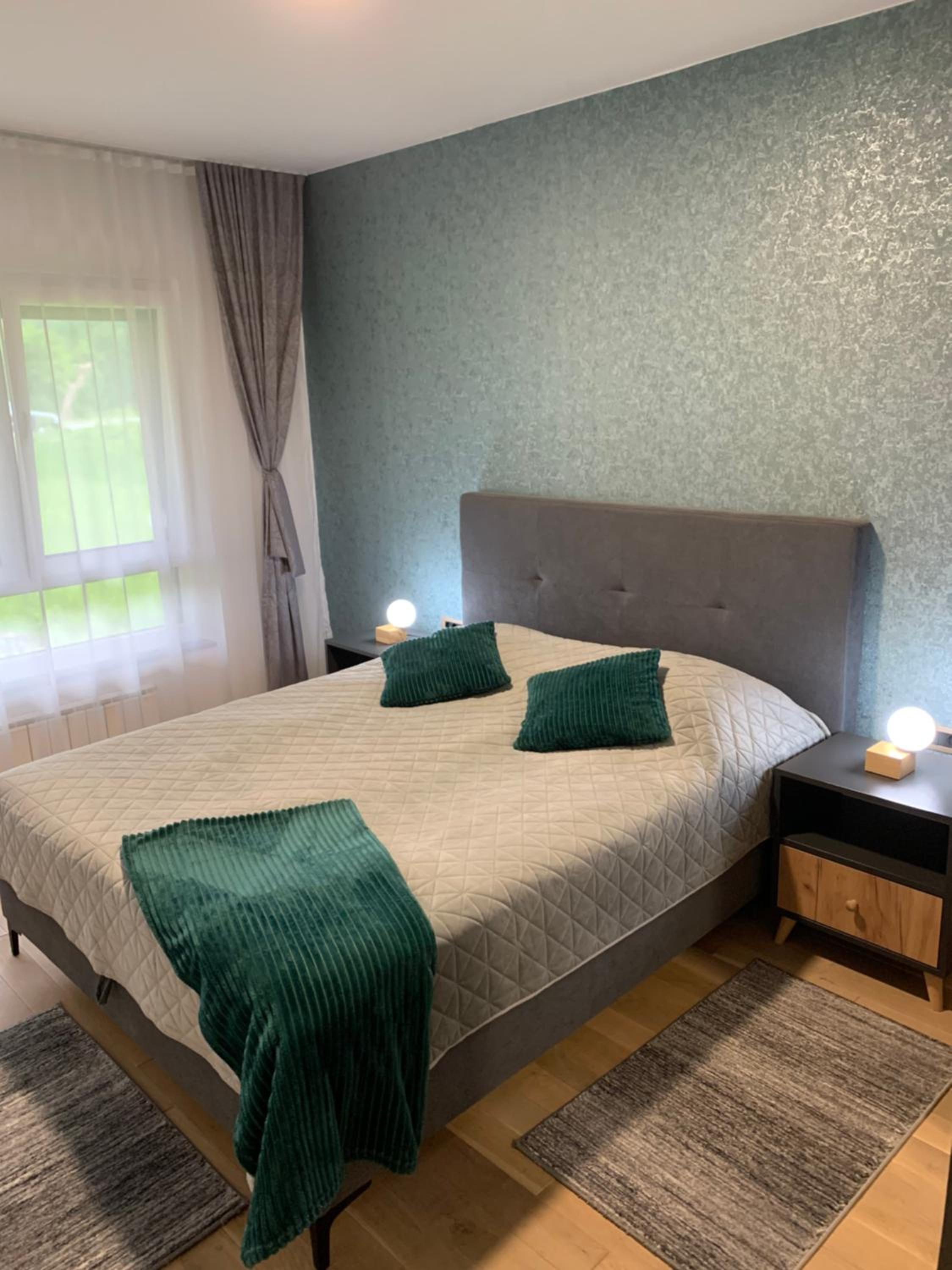 Park Lake Suite view 3