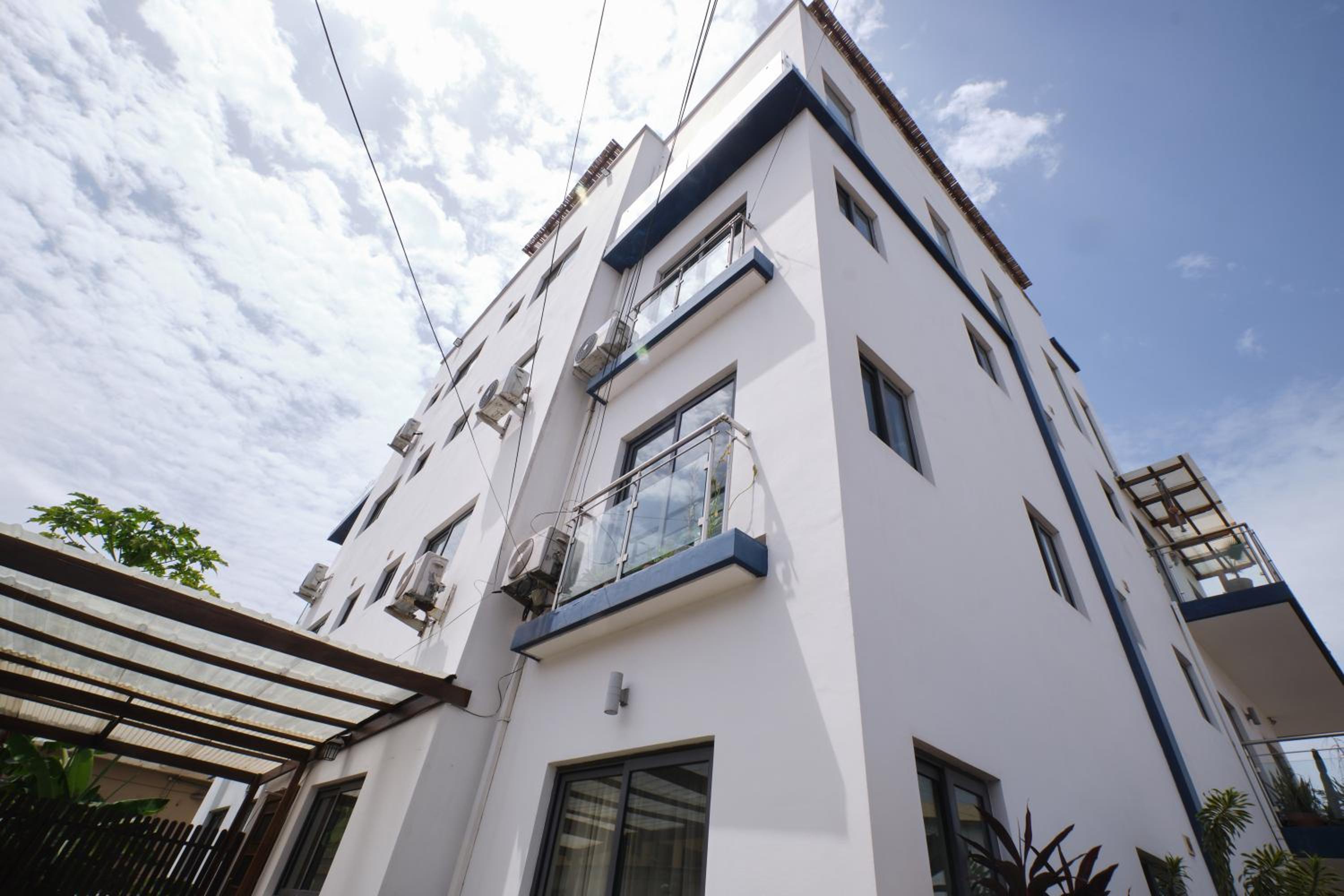 1 bed at Windsor Apartments, Osu view 5