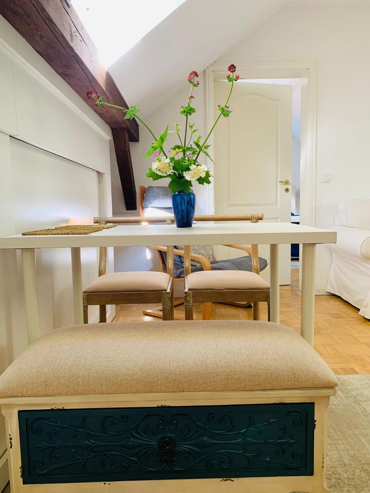 Apartment amidst nature-Riverdale, north of Munich