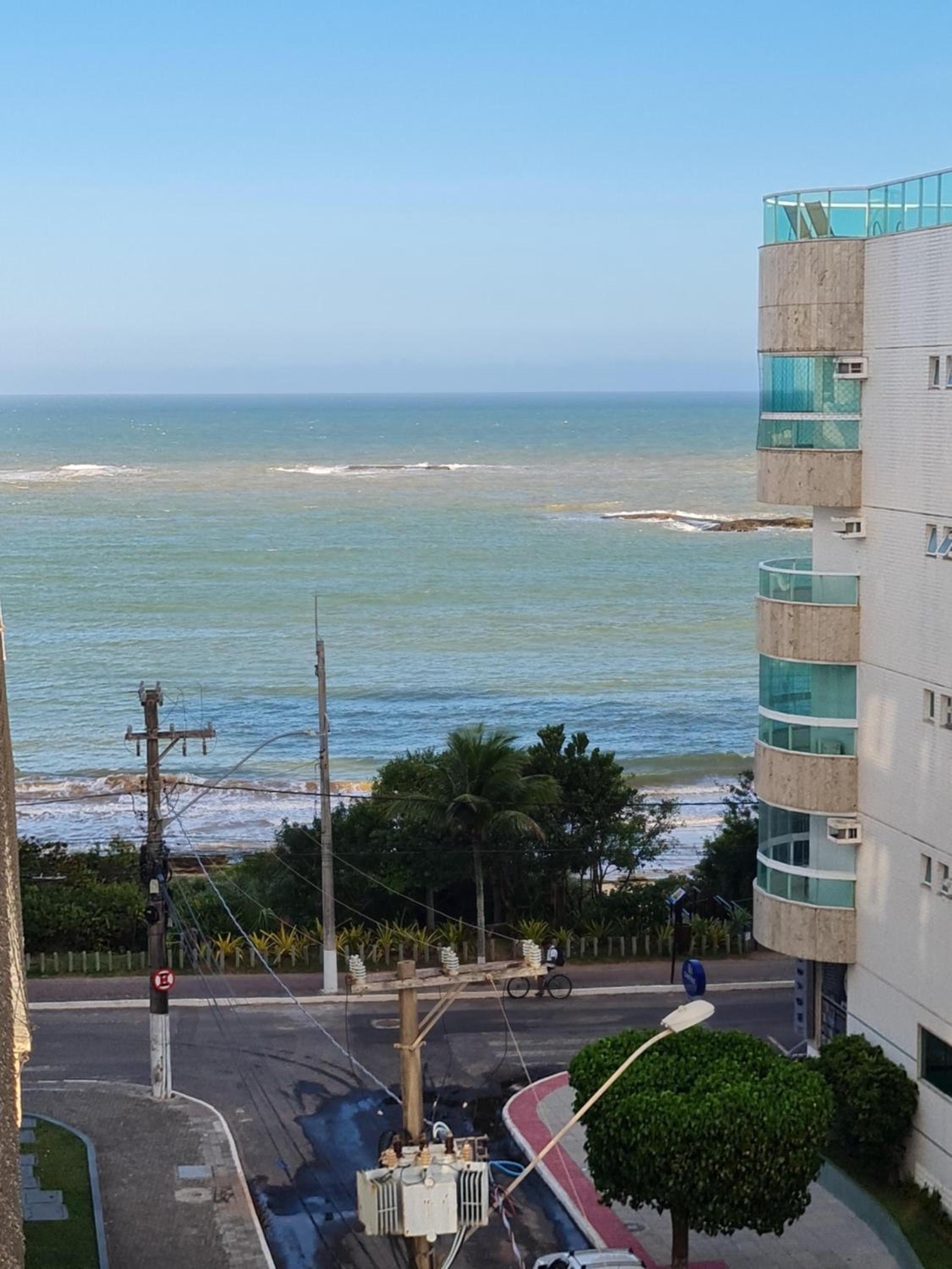 Enseada Azul Vista Mar 2 SUìTES +Piscina +Ar +2vgs